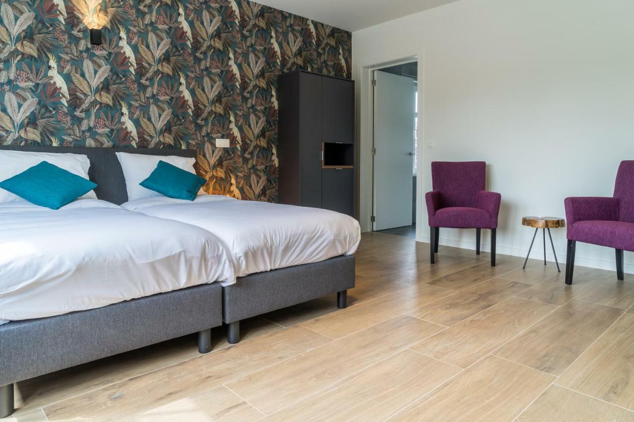 מול Hotel Huron מראה חיצוני תמונה