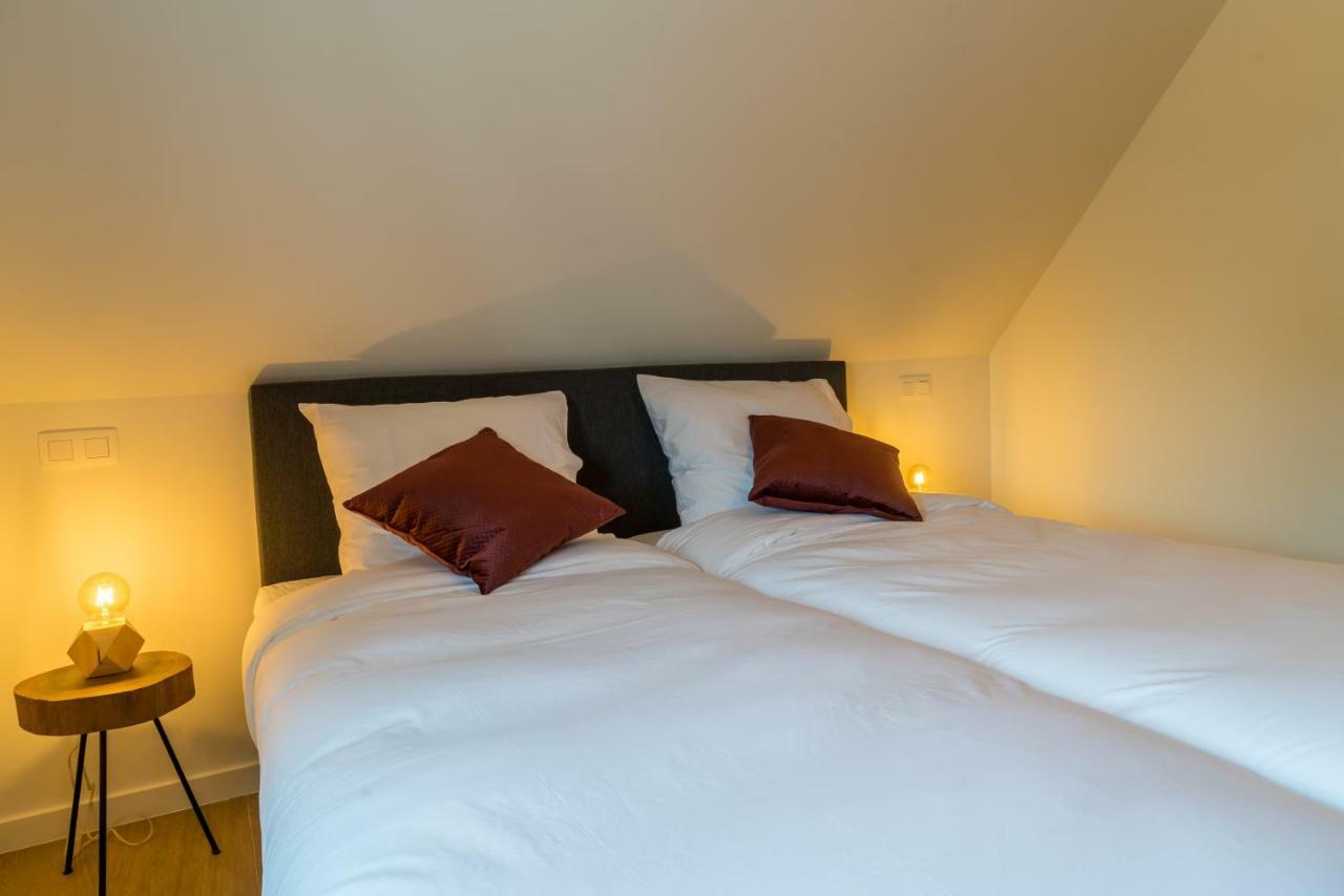 מול Hotel Huron מראה חיצוני תמונה